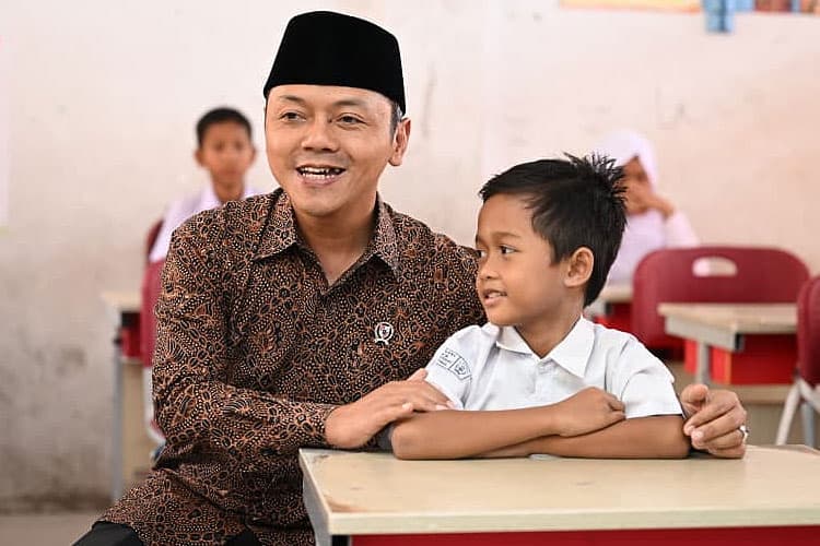Tinjau TKA dan MBG di Medan, Wamendikdasmen: Alhamdulillah Lancar dan Mantap